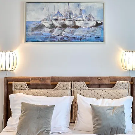 Aquabliss Frontsea Appartement *