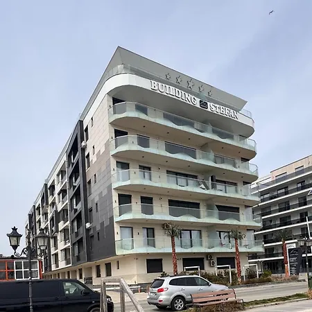 Aquabliss Frontsea Apartment